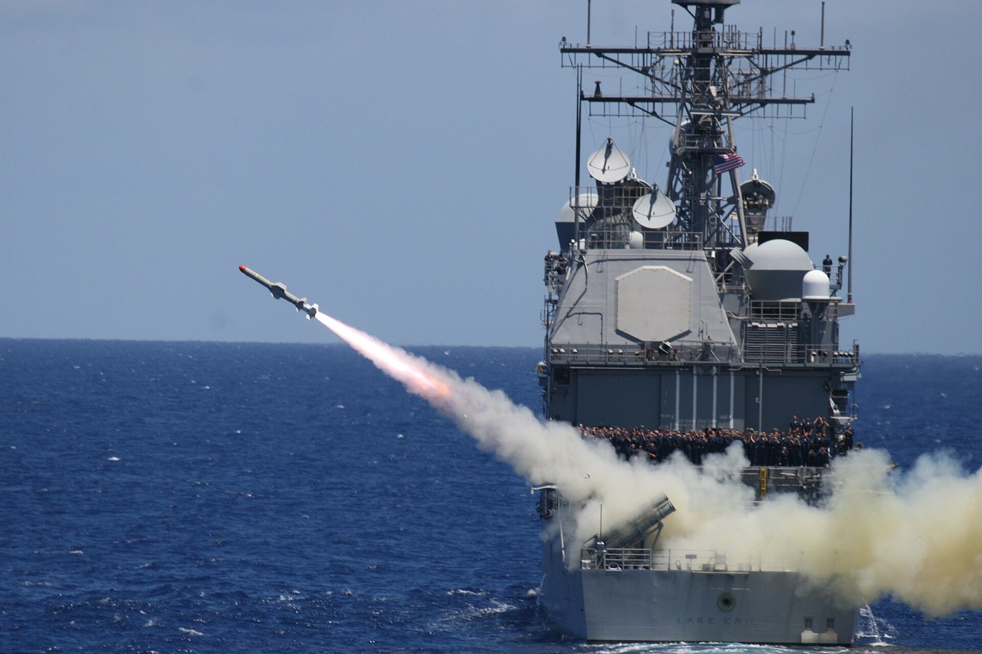 Harpoon: протикорабельна ракета, профіль польоту і берегове застосування